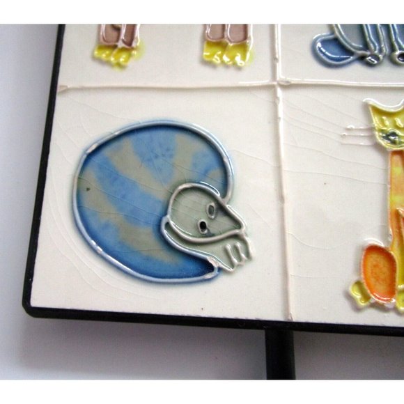 Ceramic Tile Art - Four Cats/Kitties Wall Hanger with Hook - Kingdom Wall Signed - Picture 4 of 11